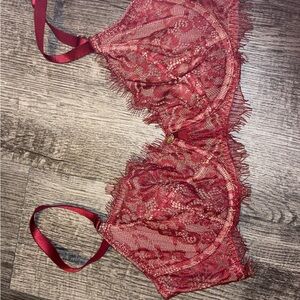NWT Elegant Lace Red Bra